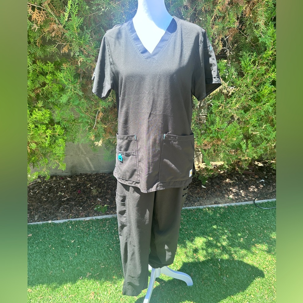 Carhartt Force Women's Cross Flex V Neck Black Scrub Set 2 piece size S and M